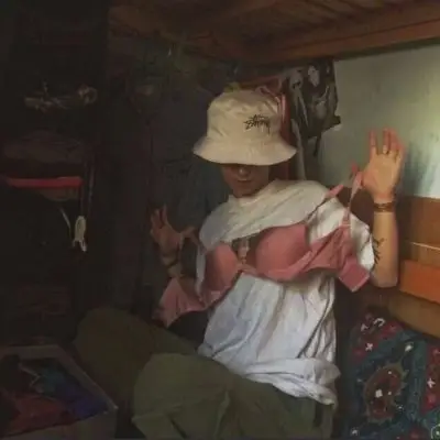 6686体育app铁牌作者Judy