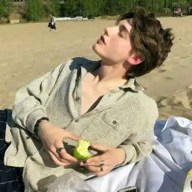 6686体育app铁牌作者往事笑忘