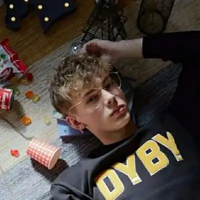 6686体育app银牌作者酒酿兔桃