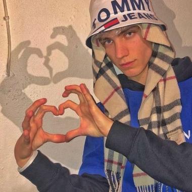 6686体育app初级作者Carol