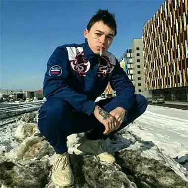 6686体育铁牌作者Kira