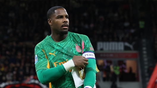 米体：尤文图斯有意引进迈尼昂和罗马后卫切利克